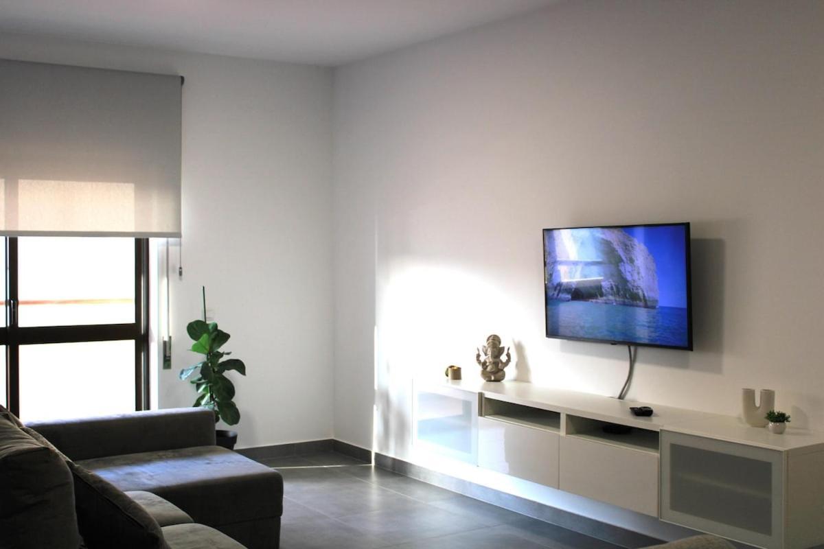 M&m Charming Apartment *